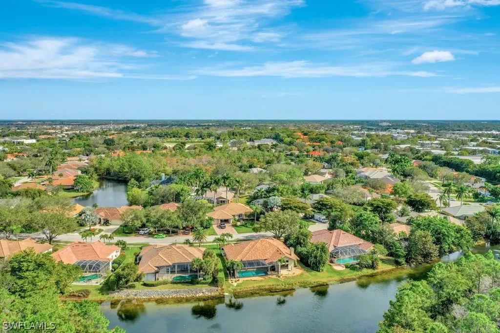 6785 Mill Run Circle Naples FL 34109