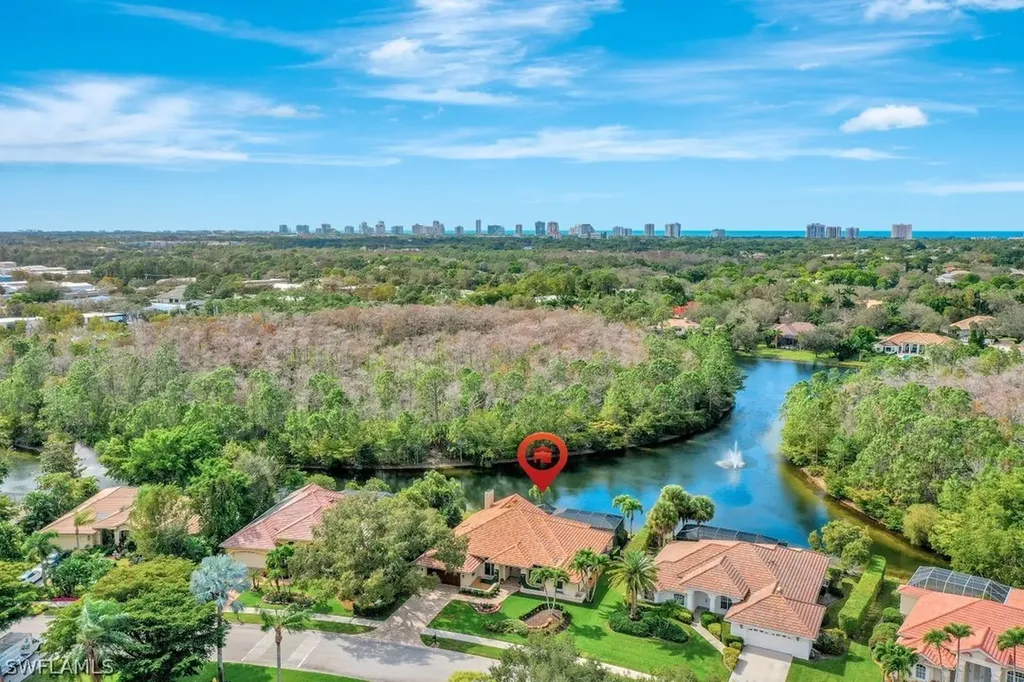 6785 Mill Run Circle Naples FL 34109