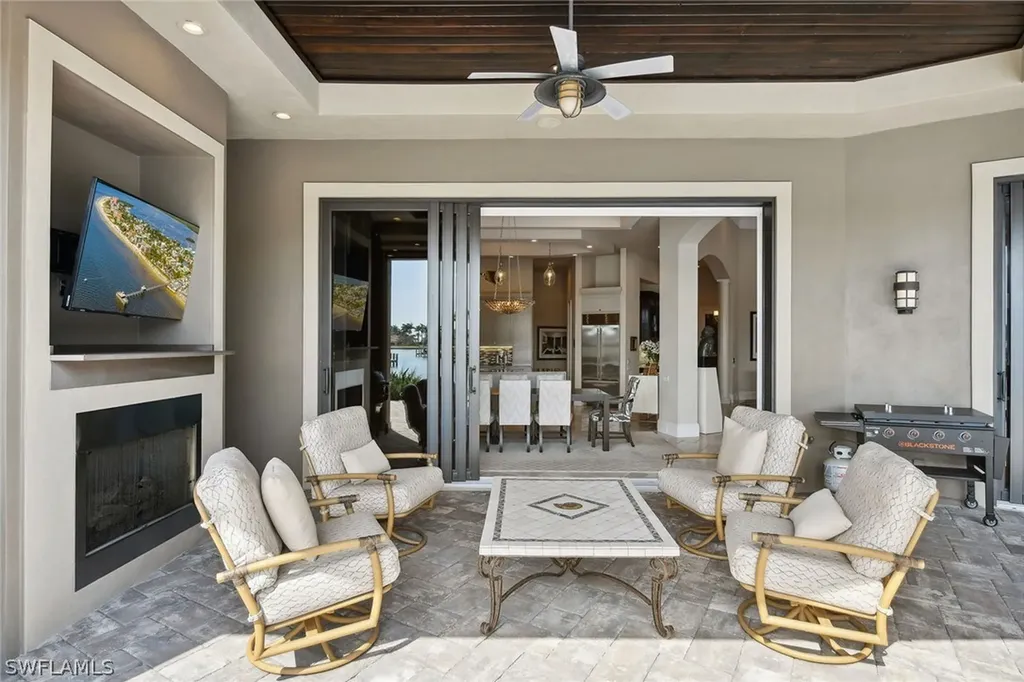 1629 Mcilvaine Court Marco Island FL 34145
