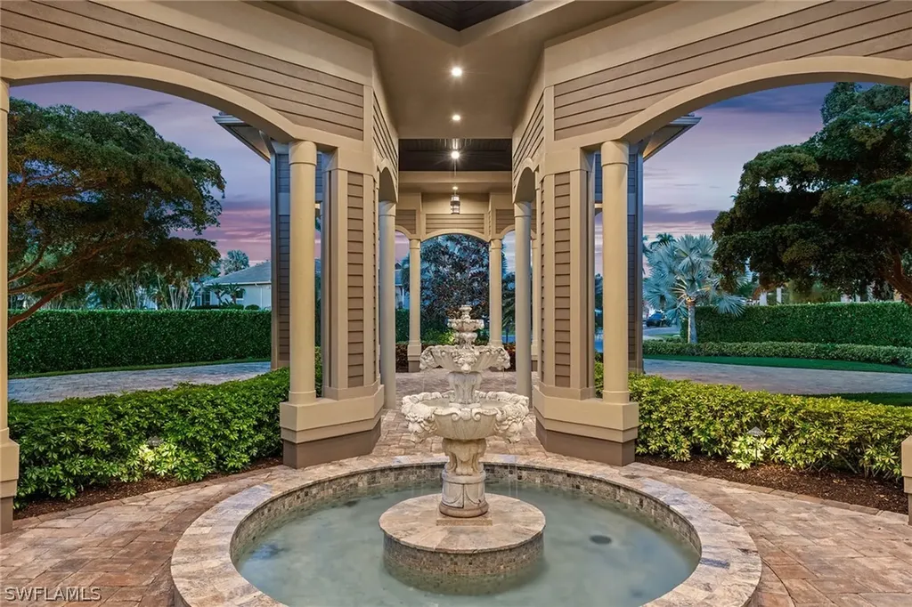 1629 Mcilvaine Court Marco Island FL 34145