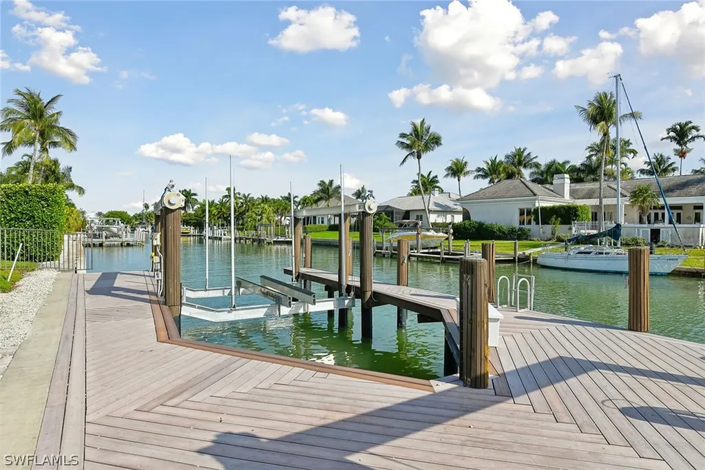1629 Mcilvaine Court Marco Island FL 34145