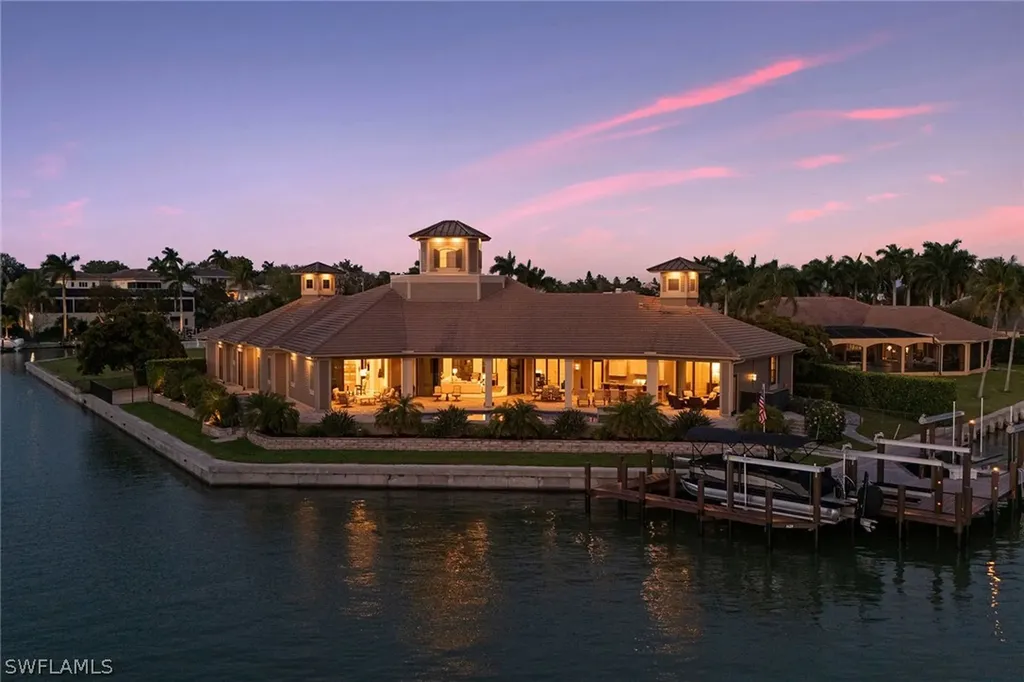 1629 Mcilvaine Court Marco Island FL 34145