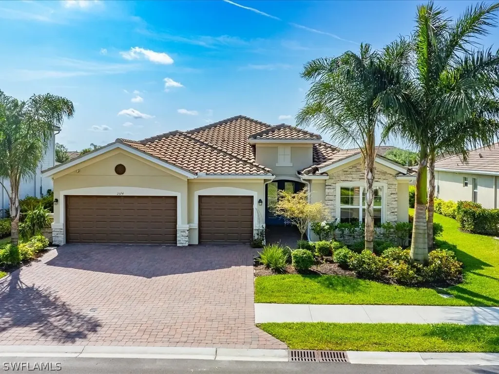 2374 Orchard Street Naples FL 34120