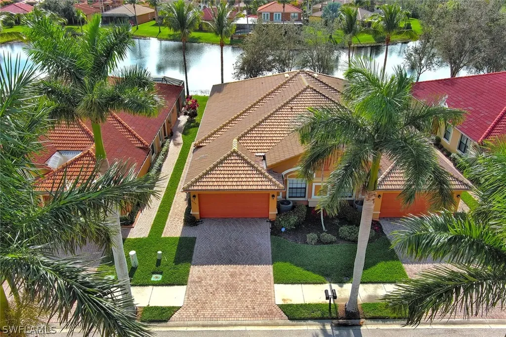 9158 Water Tupelo Road Fort Myers FL 33912