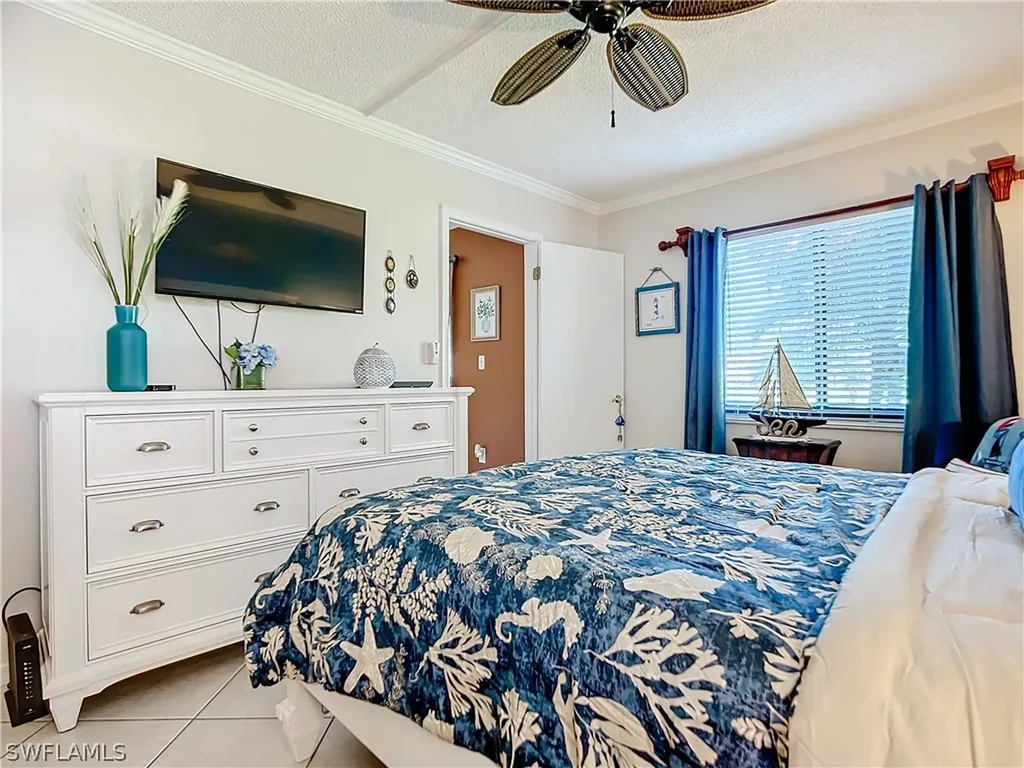 4245 27th Court SW Naples FL 34116