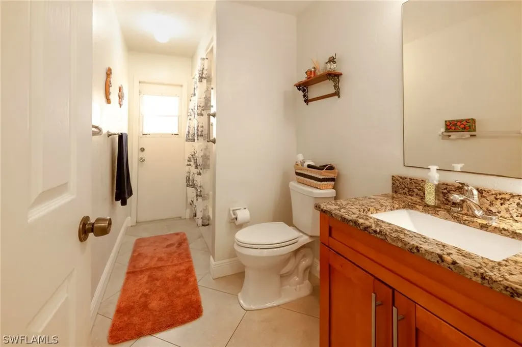 524 SW 27th Terrace Cape Coral FL 33914