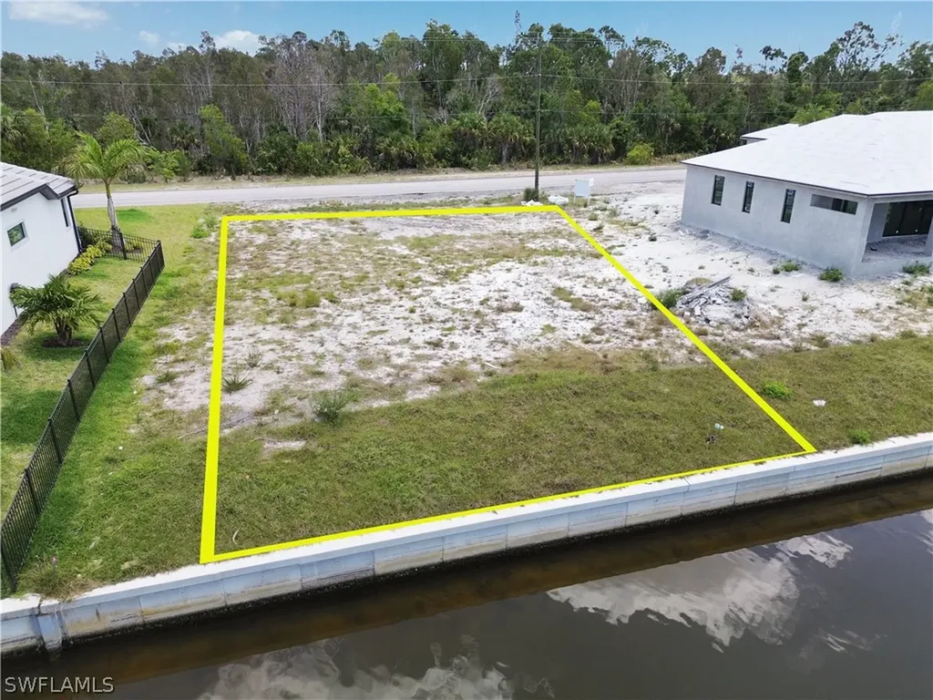 2706 Old Burnt Store Road N Cape Coral FL 33993