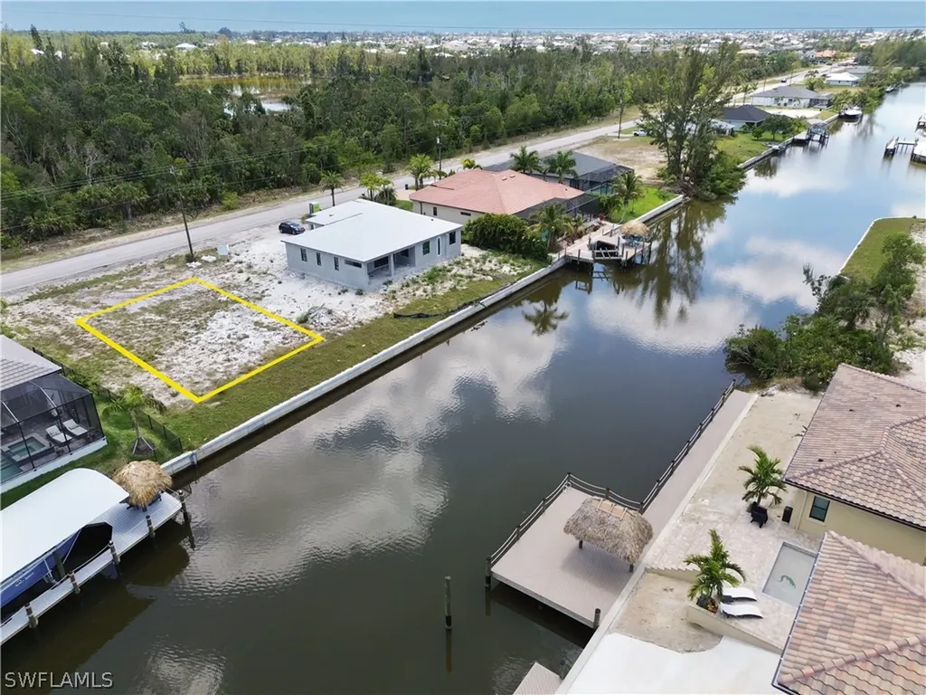 2706 Old Burnt Store Road N Cape Coral FL 33993