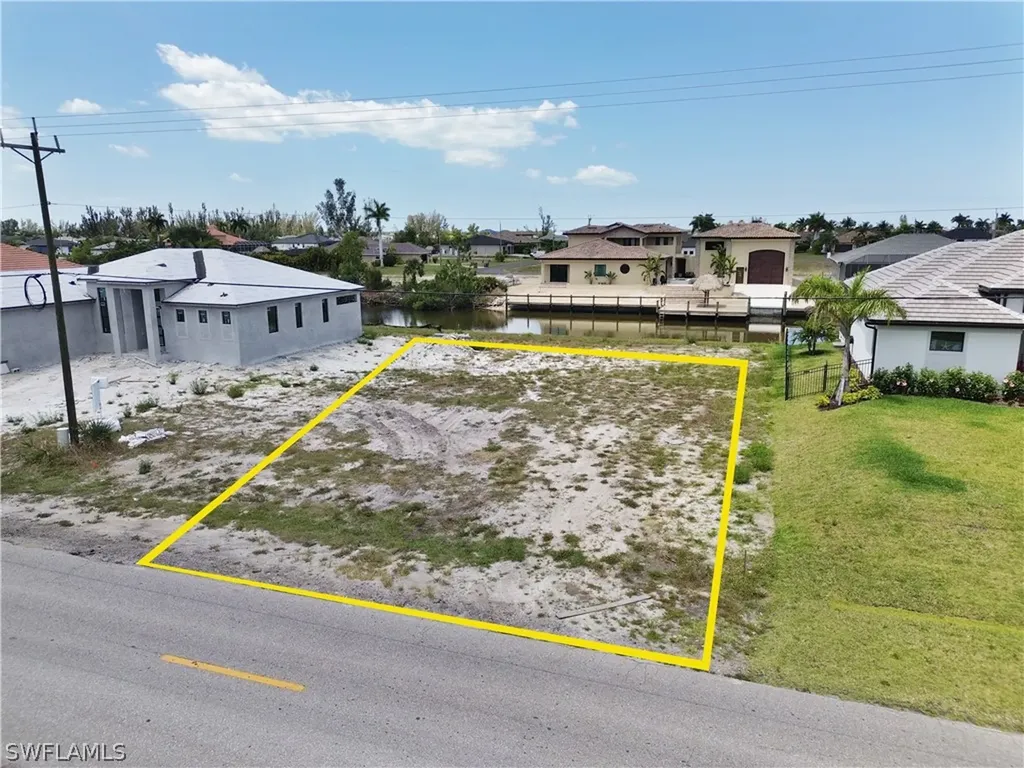 2706 Old Burnt Store Road N Cape Coral FL 33993