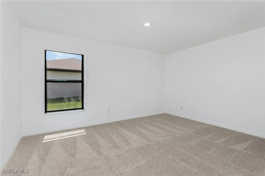 881 Gen D Macarthur Avenue Labelle FL 33935