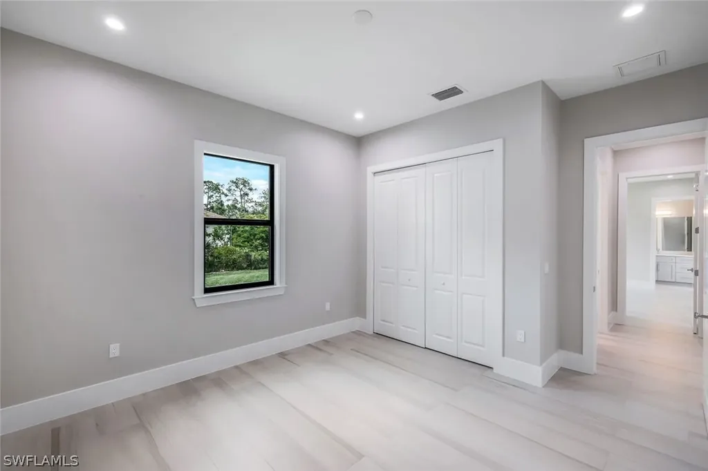 662 9th Street SW Naples FL 34117