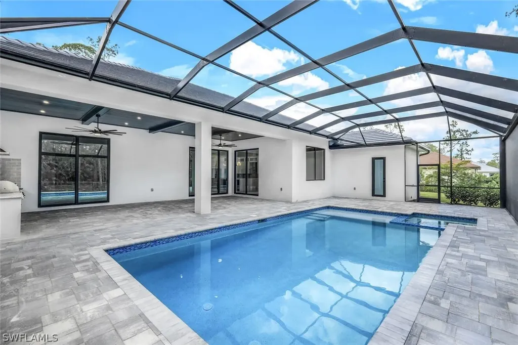 662 9th Street SW Naples FL 34117