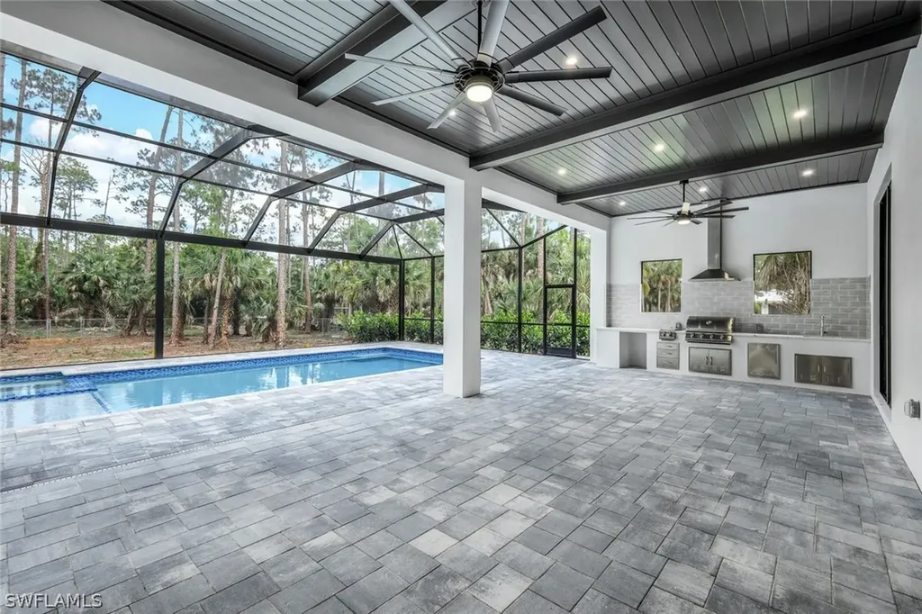 662 9th Street SW Naples FL 34117