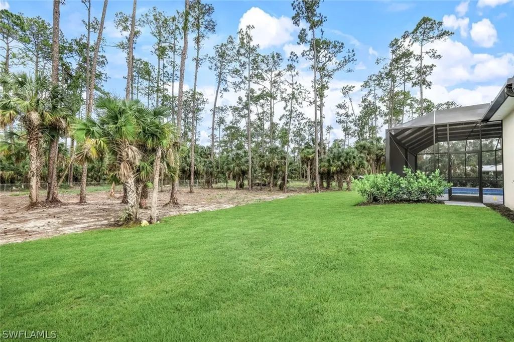 662 9th Street SW Naples FL 34117