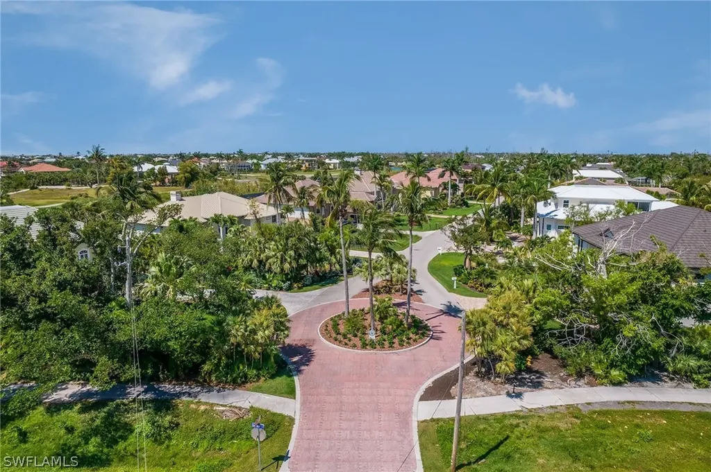 1340 Eagle Run Drive Sanibel FL 33957