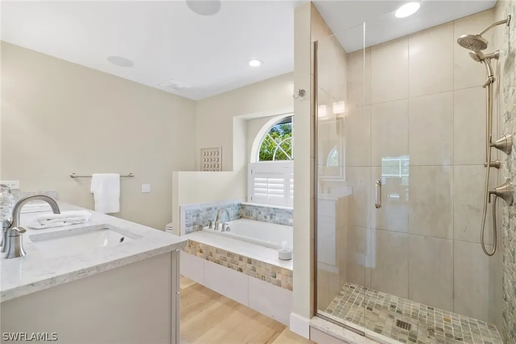 4573 Bowen Bayou Road Sanibel FL 33957