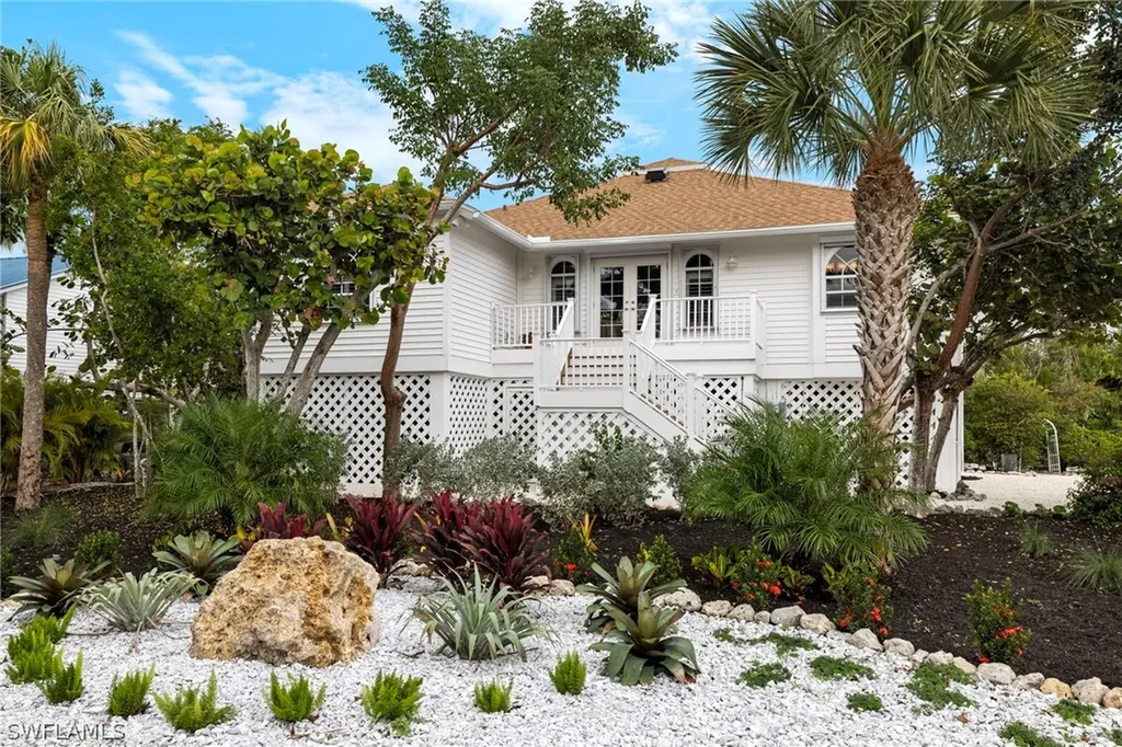 4573 Bowen Bayou Road Sanibel FL 33957