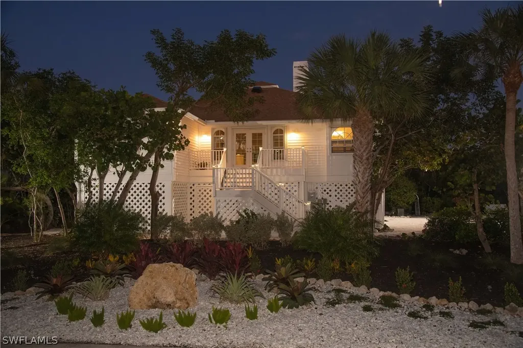 4573 Bowen Bayou Road Sanibel FL 33957