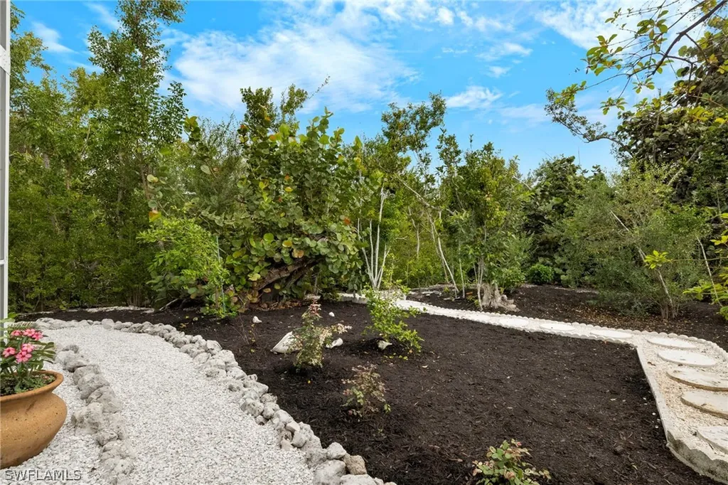 4573 Bowen Bayou Road Sanibel FL 33957