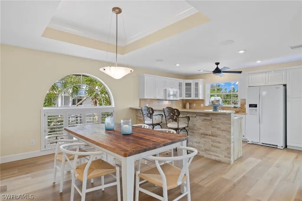 4573 Bowen Bayou Road Sanibel FL 33957