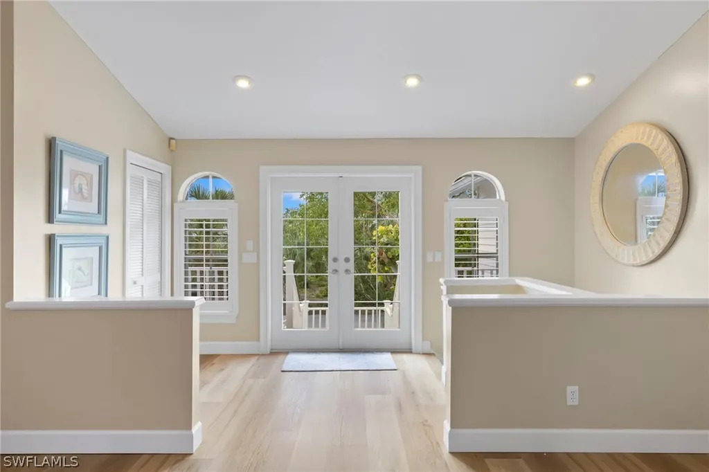 4573 Bowen Bayou Road Sanibel FL 33957