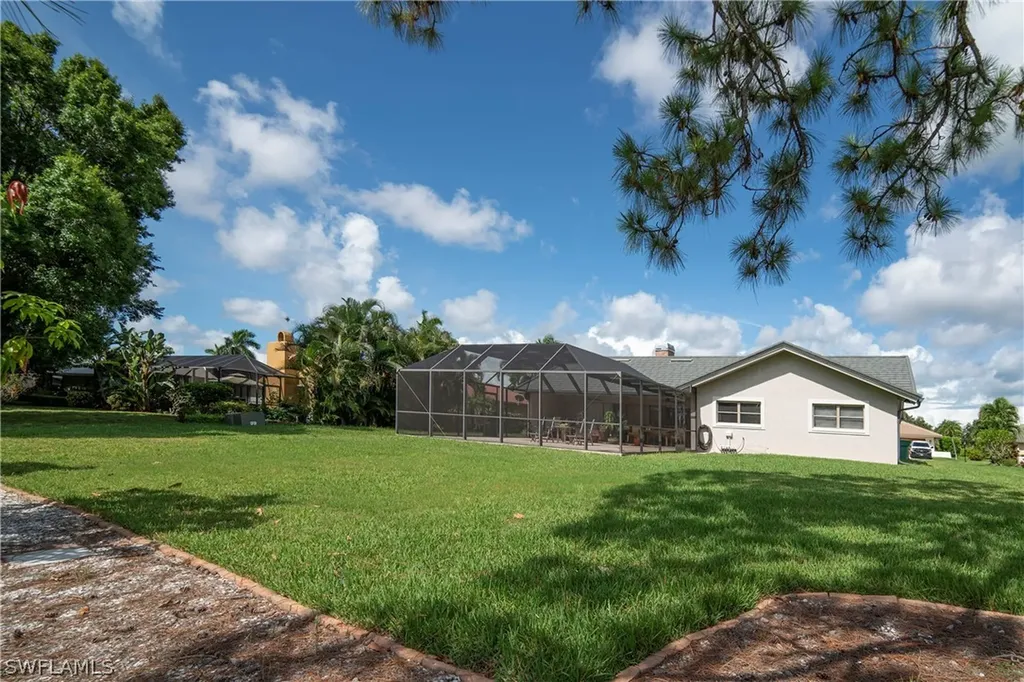 427 Torrey Pines Point Naples FL 34113