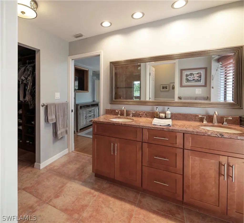 427 Torrey Pines Point Naples FL 34113