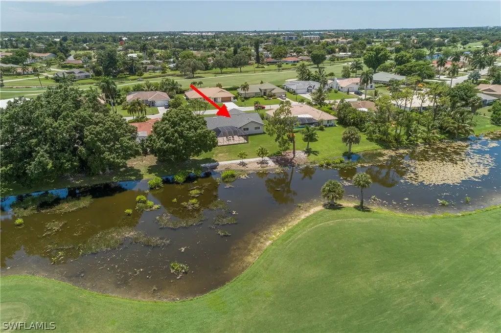 427 Torrey Pines Point Naples FL 34113