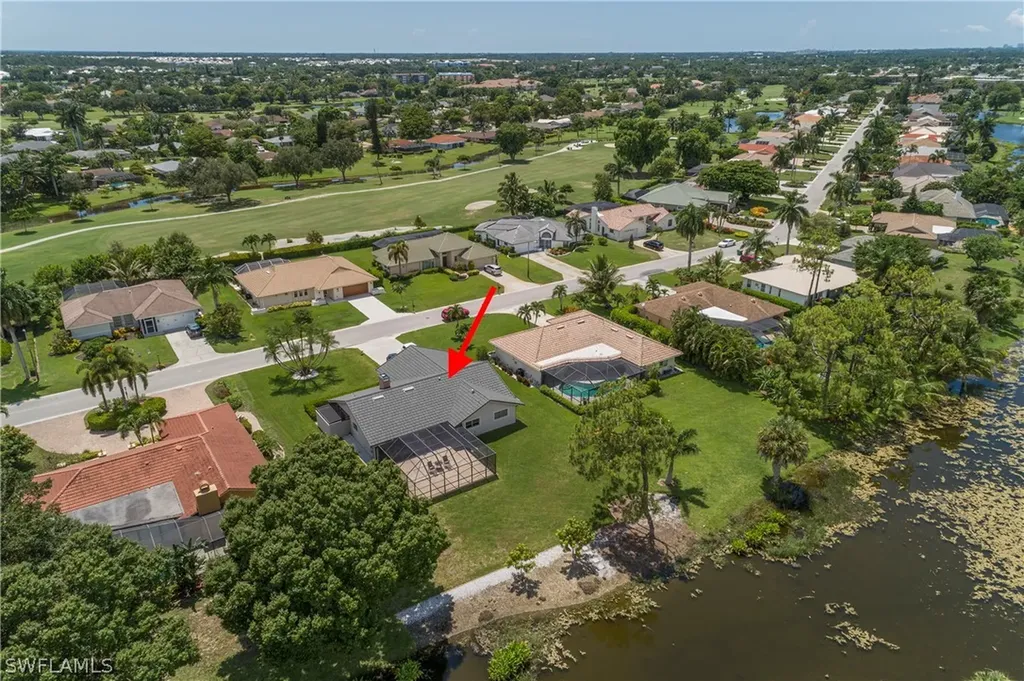 427 Torrey Pines Point Naples FL 34113