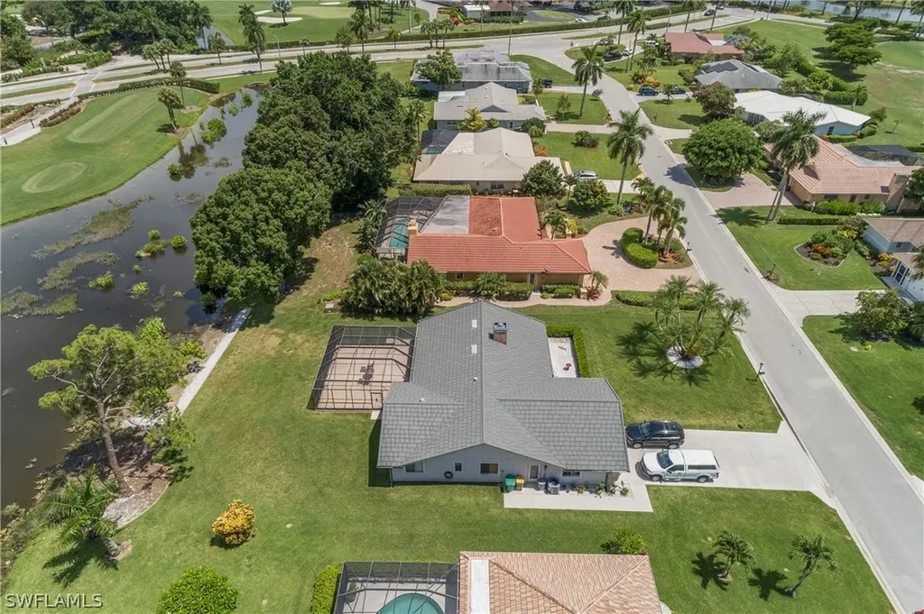 427 Torrey Pines Point Naples FL 34113