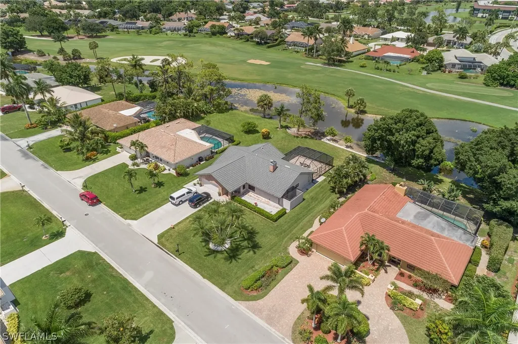 427 Torrey Pines Point Naples FL 34113