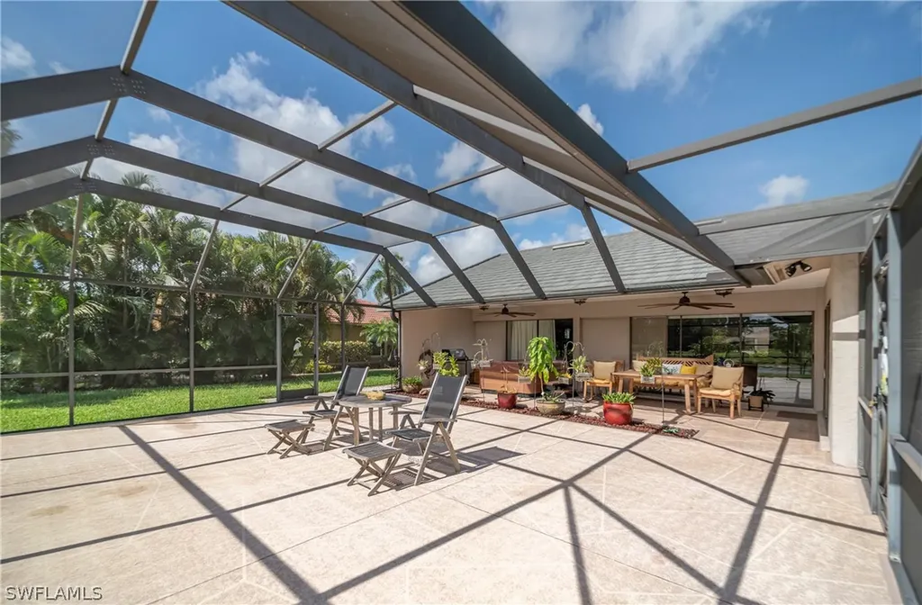 427 Torrey Pines Point Naples FL 34113