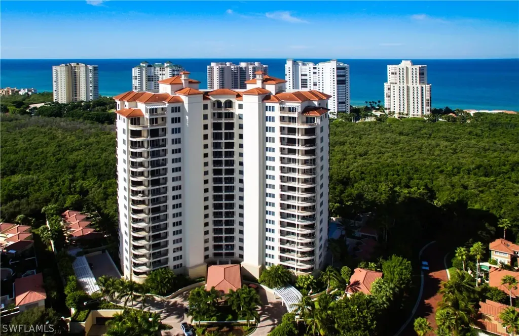 8930 Bay Colony Drive Naples FL 34108