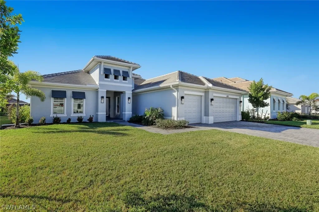 14327 Laguna Springs Lane Naples FL 34114