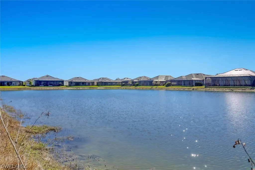 14327 Laguna Springs Lane Naples FL 34114