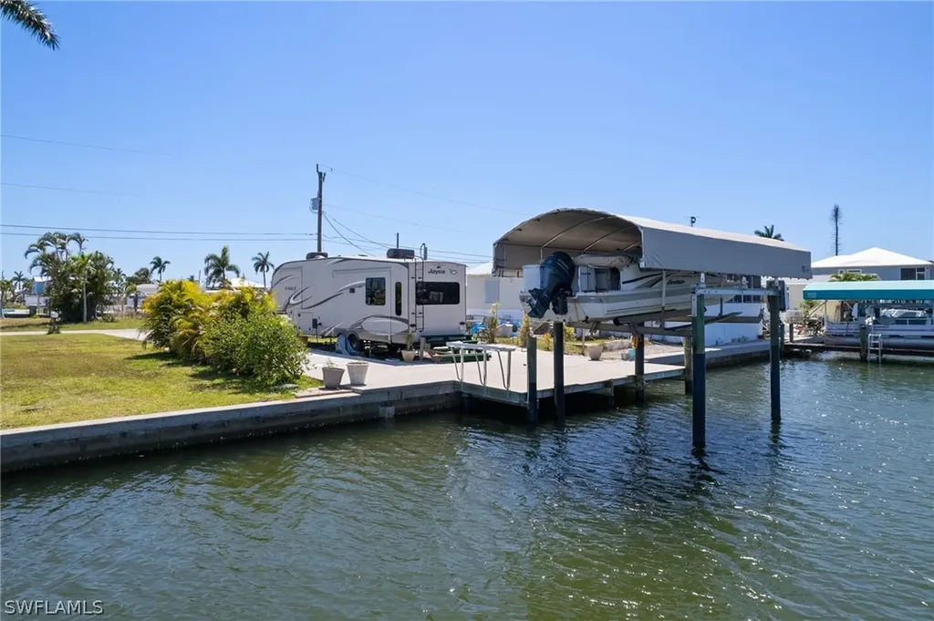 3876 Royal Palm Drive St. James City FL 33956