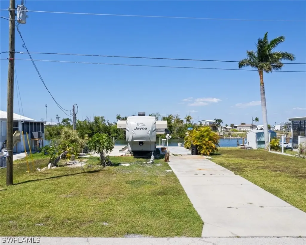 3876 Royal Palm Drive St. James City FL 33956