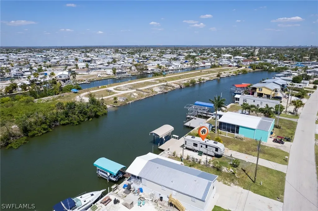 3876 Royal Palm Drive St. James City FL 33956