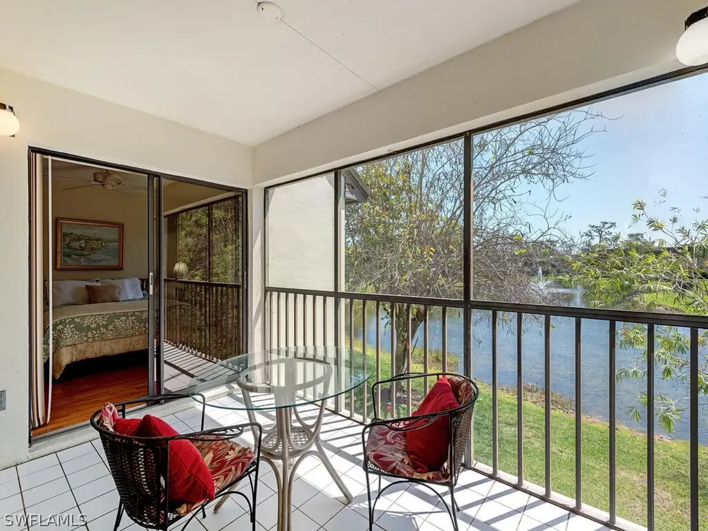 1636 Spoonbill Lane Naples FL 34105