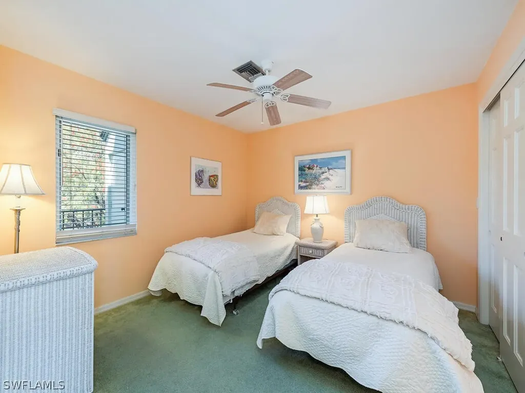 1636 Spoonbill Lane Naples FL 34105