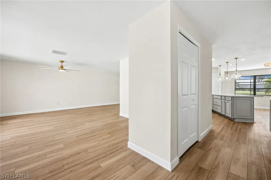 142 Pinehurst Circle Naples FL 34113