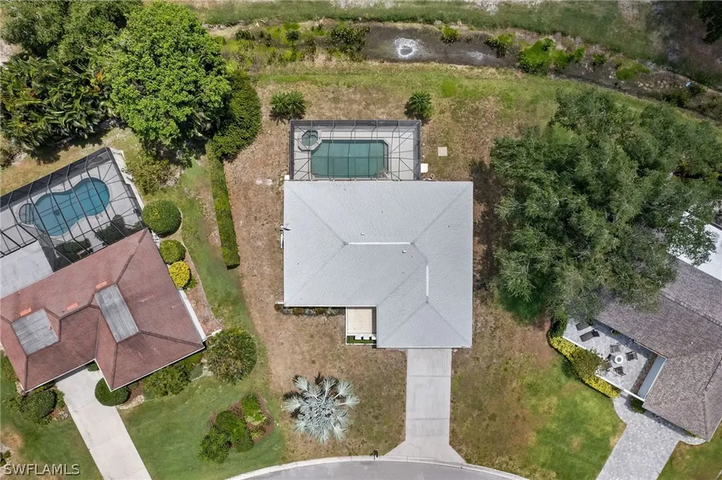 142 Pinehurst Circle Naples FL 34113