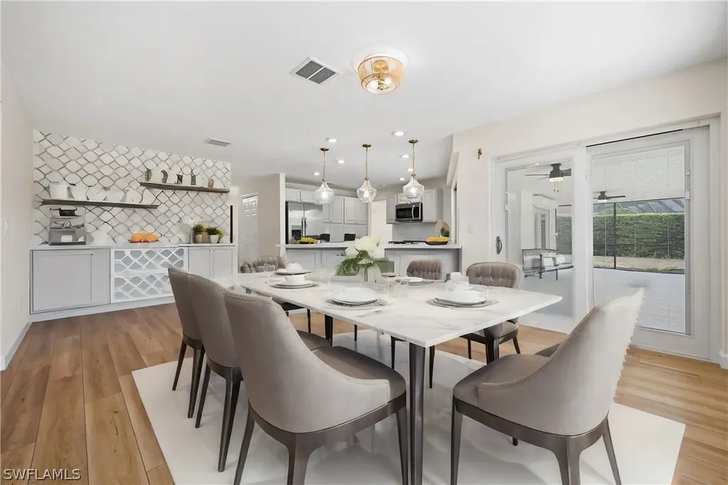 142 Pinehurst Circle Naples FL 34113