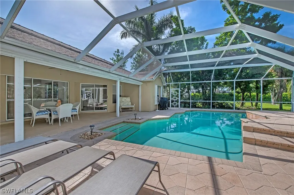 657 Coldstream Court Naples FL 34104