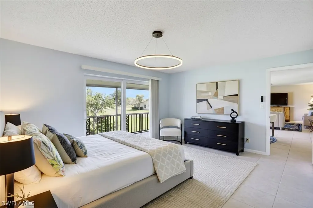 355 Palm Drive Naples FL 34112