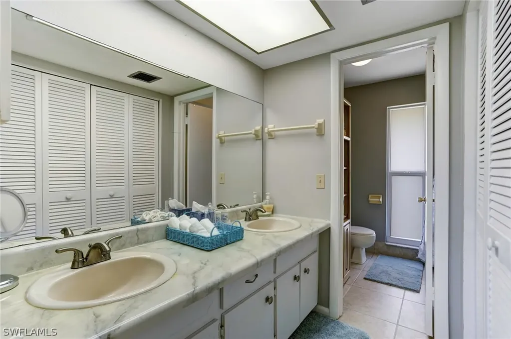 355 Palm Drive Naples FL 34112