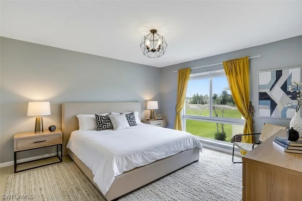 355 Palm Drive Naples FL 34112