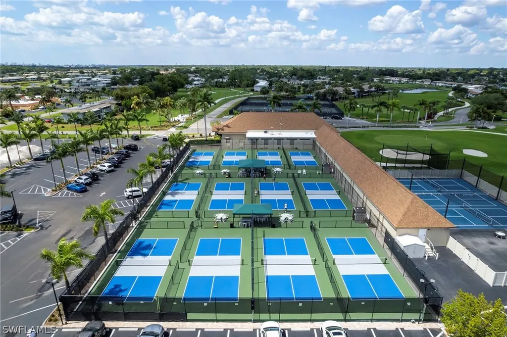 355 Palm Drive Naples FL 34112