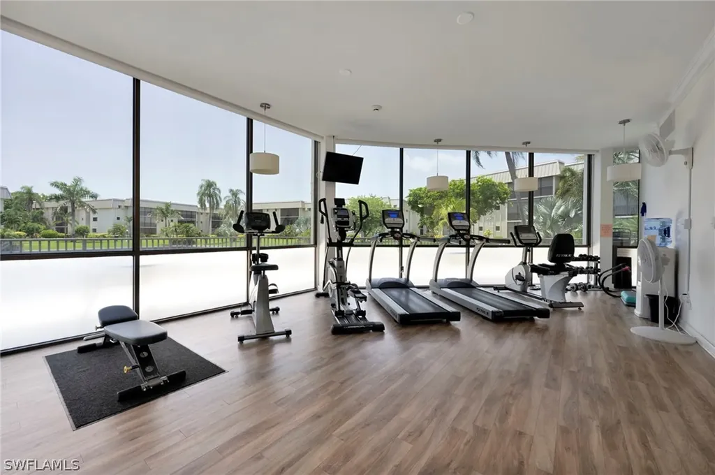 788 Park Shore Drive Naples FL 34103