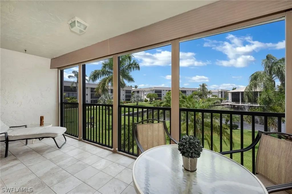 788 Park Shore Drive Naples FL 34103